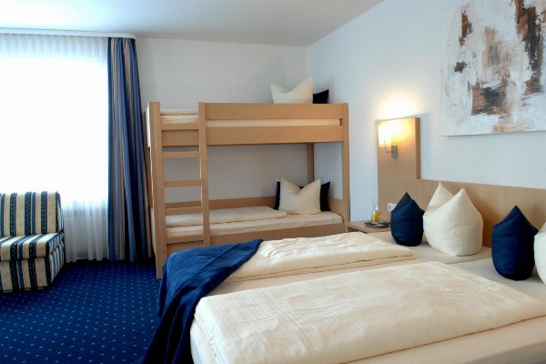 Hotel Bettina garni image 1