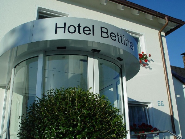 Hotel Bettina garni image 3